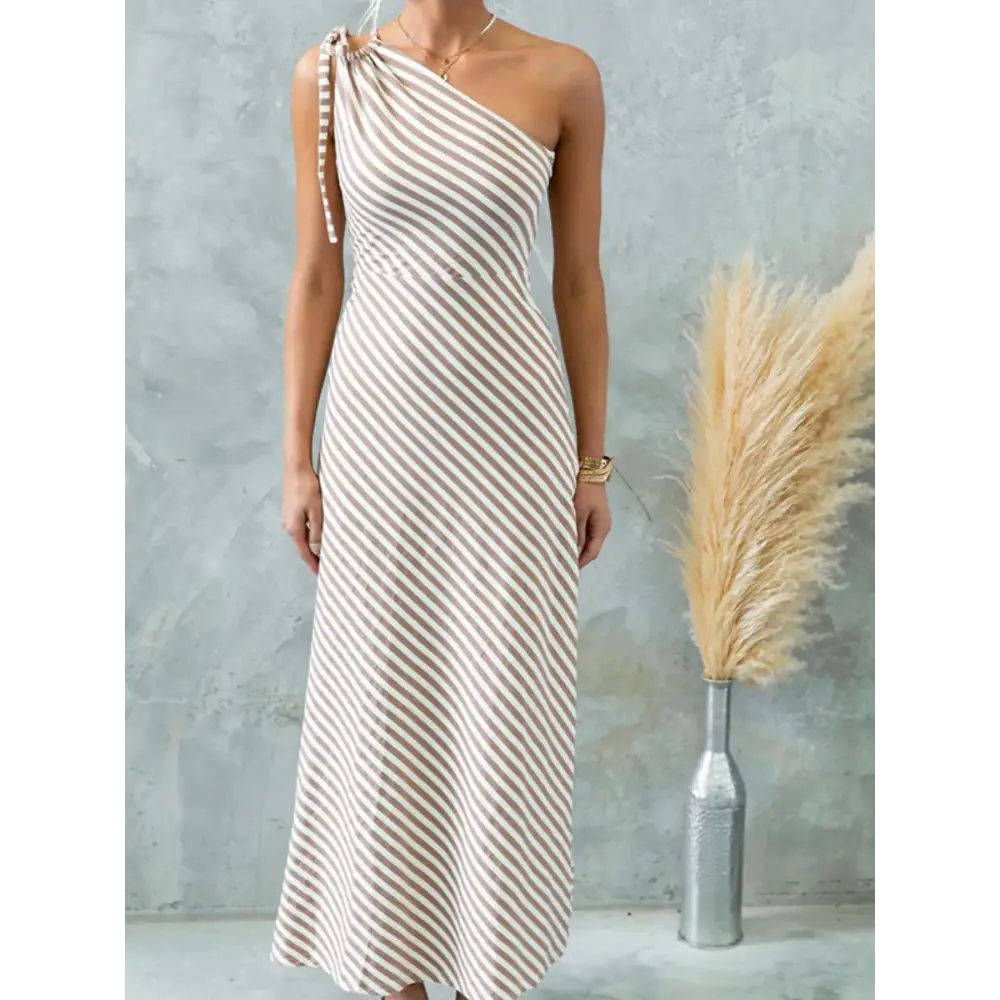 88d5dbedb39a4f358b027748dcb581a4-Max-Origin