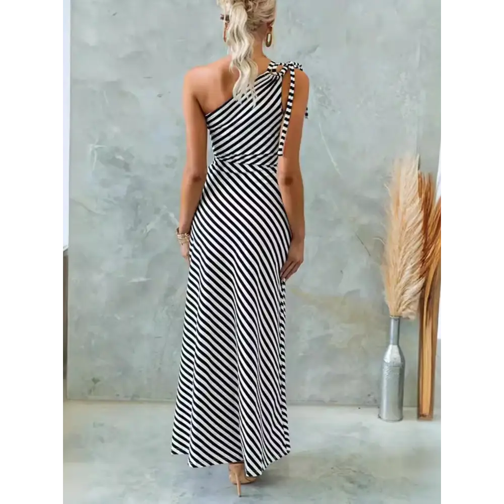 03fd3d7c2d51447c93f95fcc2dad9779-Max-Origin