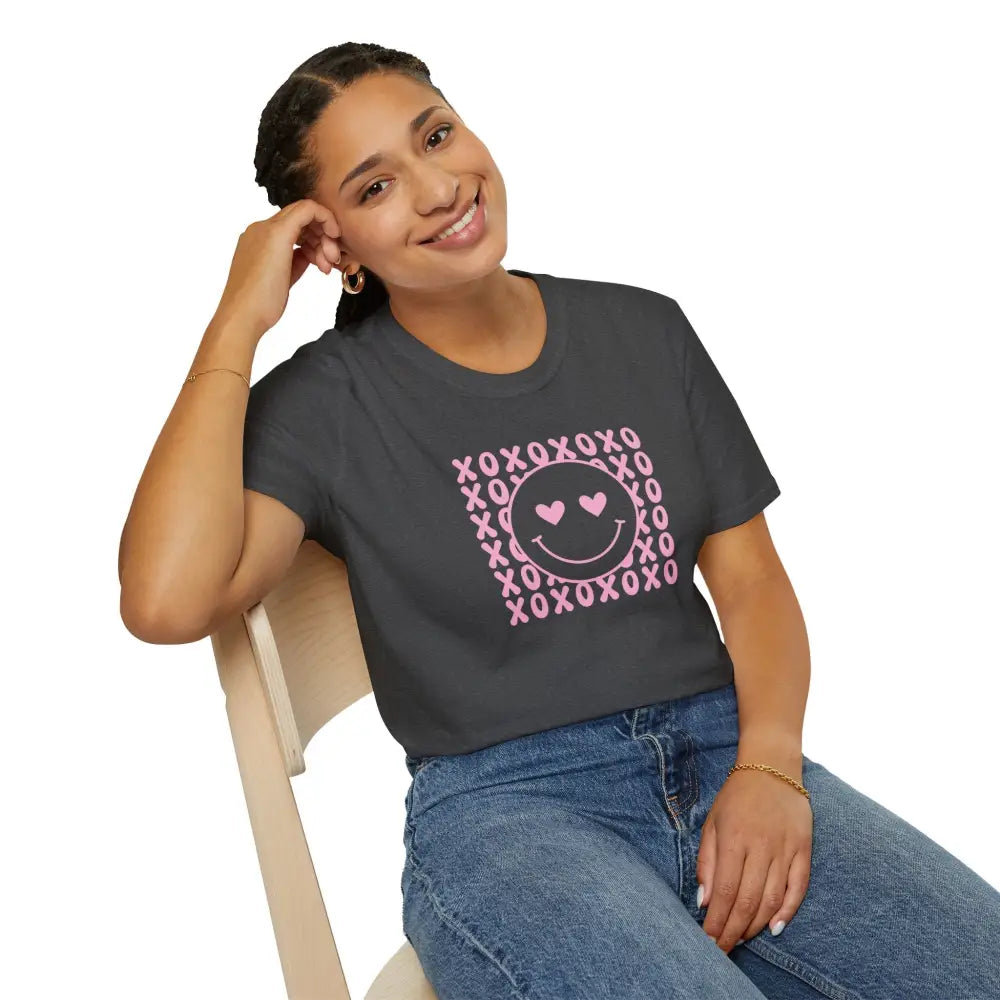 XOXO Smiley Softstyle T-Shirt - T-Shirt