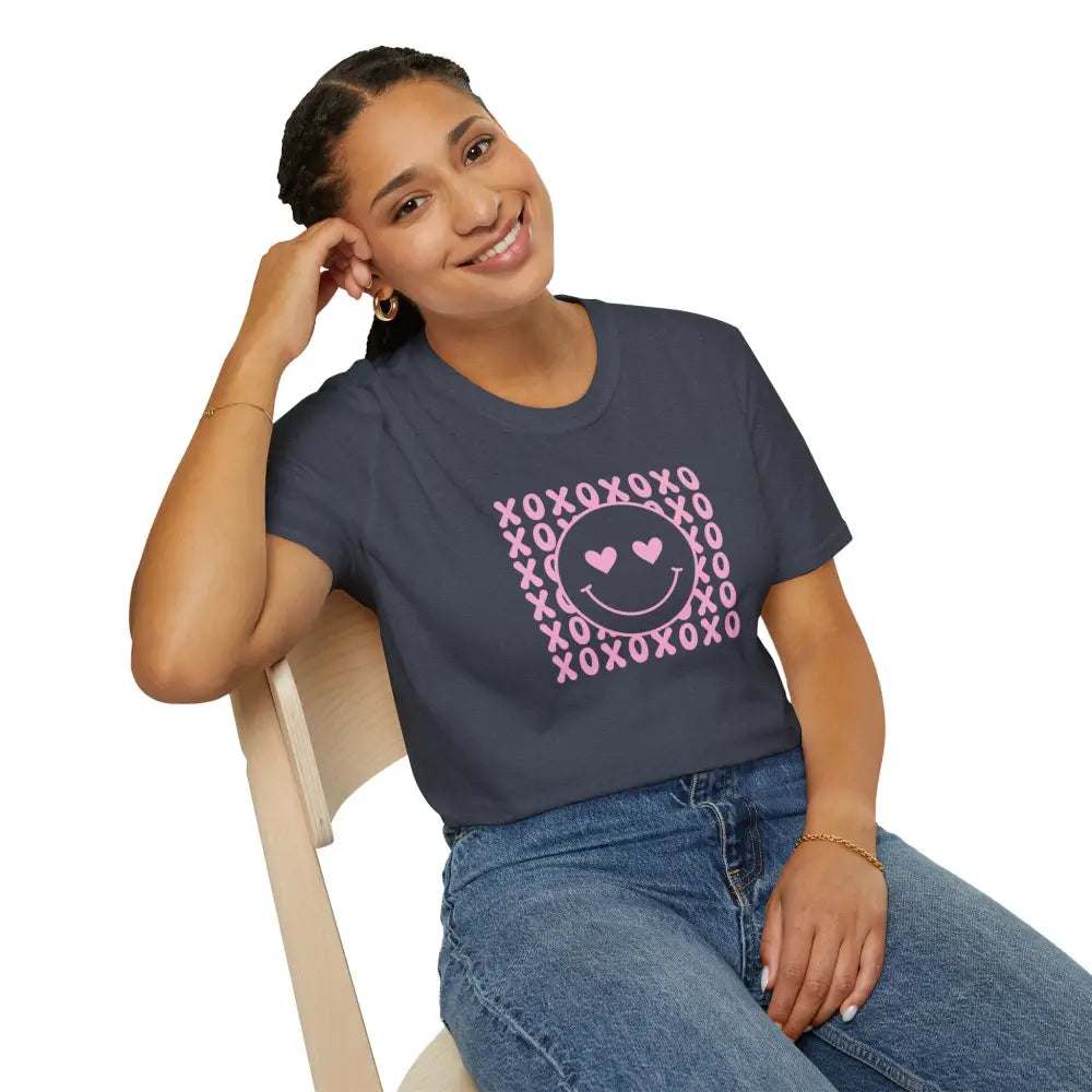 XOXO Smiley Softstyle T-Shirt - T-Shirt
